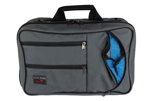 A Western Flyer in Nebulous Grey (medium grey) 630 Ballistic with an Island (blue with white grid) 200 Halcyon exterior.